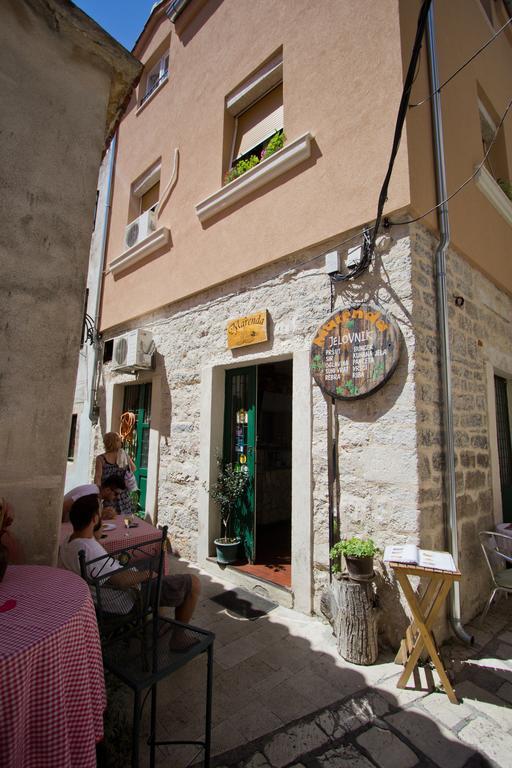 Apartment Bucevic Šibenik Esterno foto