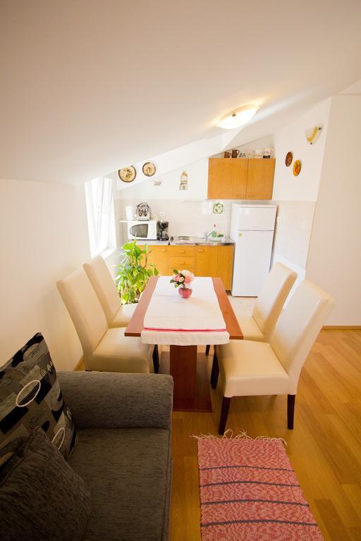 Apartment Bucevic Šibenik Camera foto