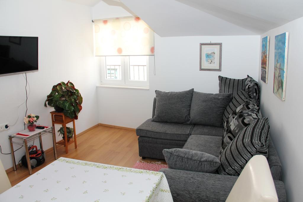 Apartment Bucevic Šibenik Esterno foto