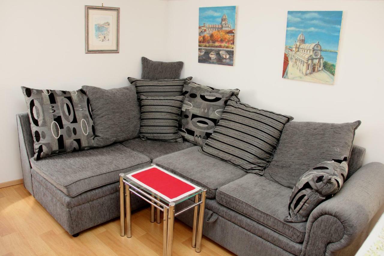 Apartment Bucevic Šibenik Esterno foto